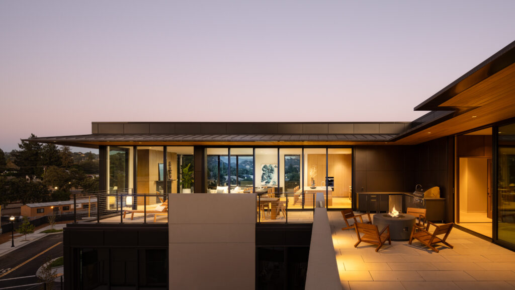 Art And Design Collaborate In A Healdsburg Penthouse, $8.6M Art And Design Collaborate In A Healdsburg Penthouse, $8.6M